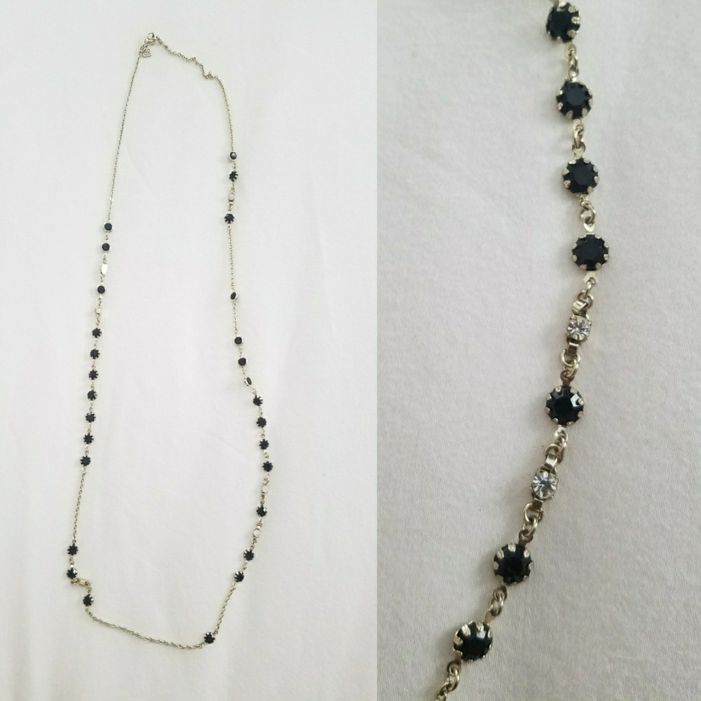 Banana Republic long necklace
